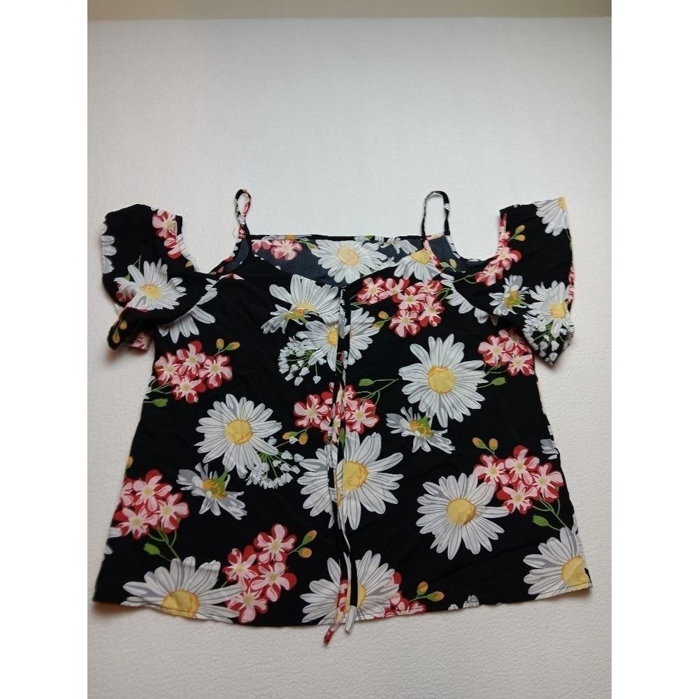 SHEIN 1XL Black Floral Daisy Cold Shoulder Top Ruffle Spaghetti Strap Boho